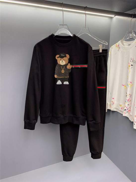 Picture of Gucci Sweater Suits _SKUGucciM-6XL12yr4240228